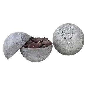 שוקולד גורמה בכדור ירח